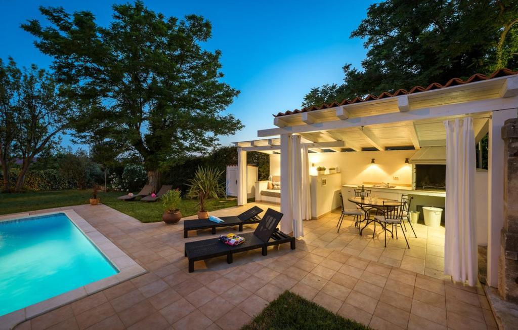 Villa Vigneri Novigrad  Ngoại thất bức ảnh